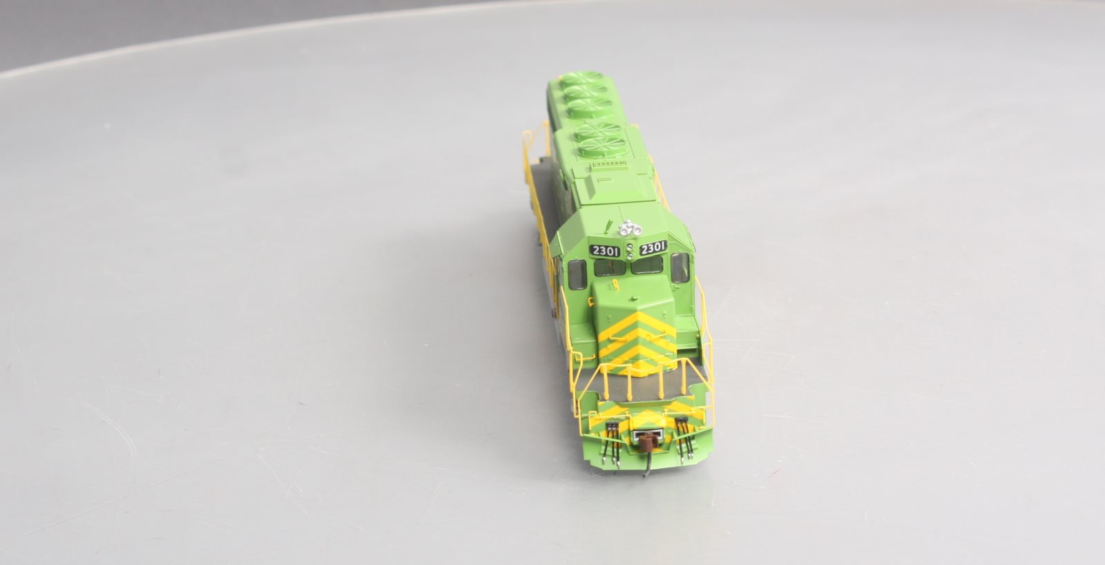 Athearn 98200 HO Scale Illinois Terminal SD40-2 Diesel Locomotive #2301 LN/Box