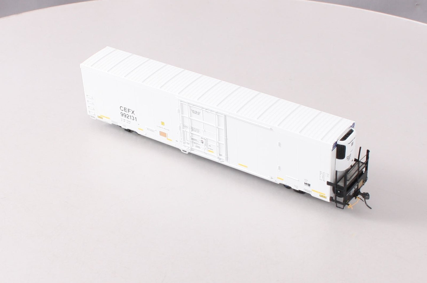 BLMA Models 52913 HO Scale CEFX 64' Refrigerator Car #922131 LN/Box