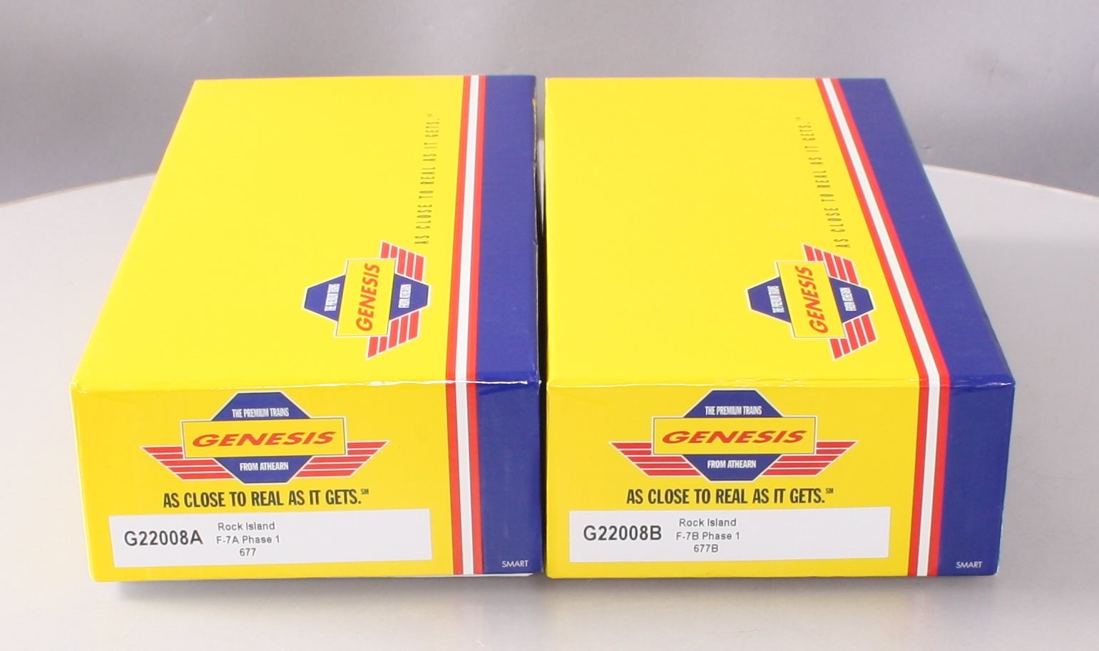 Athearn G22008 HO Scale Rock Island F-7A/B Diesel Locomotive Set #677/677B LN/Box