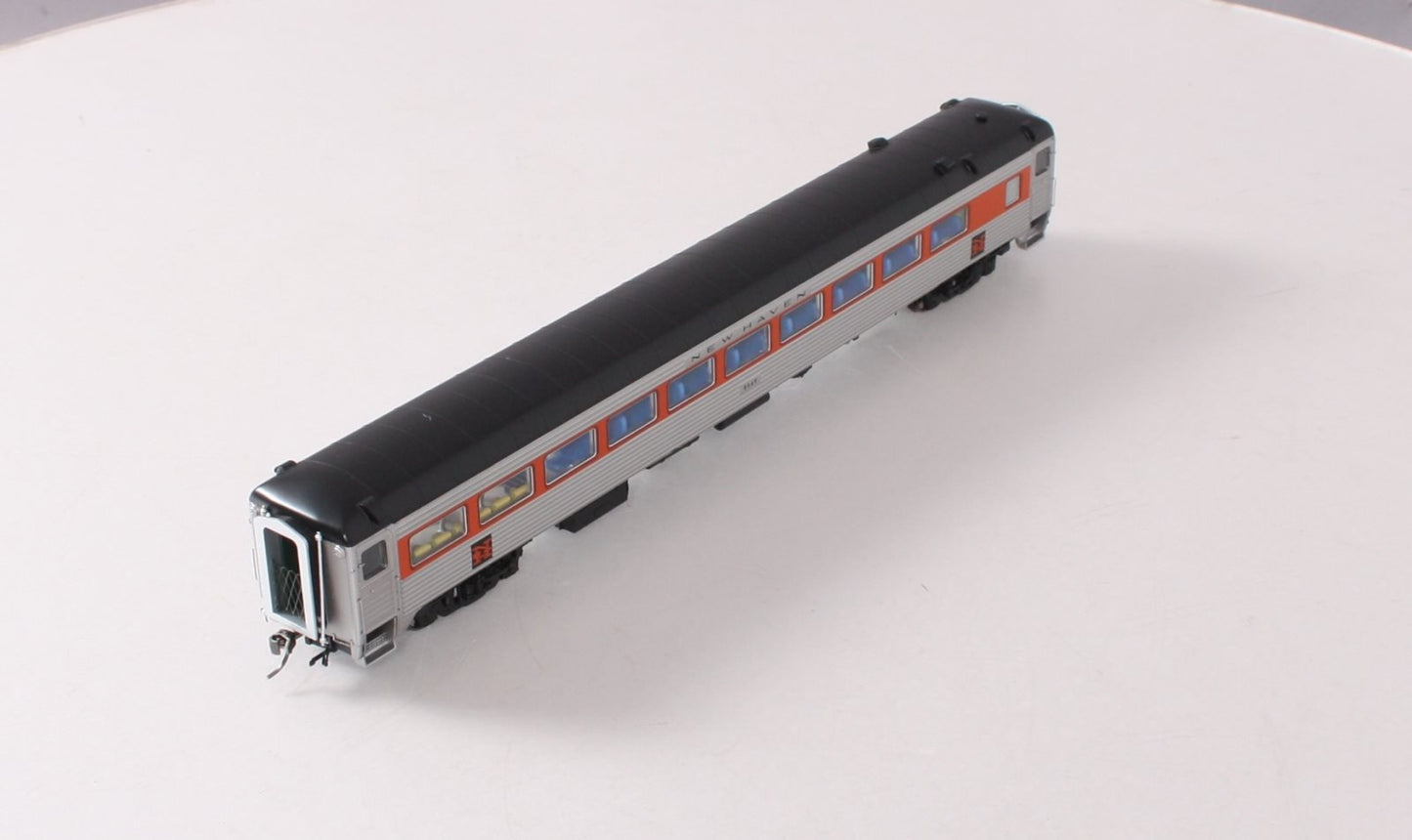 Rapido Trains 017227 HO New Haven McGinnis 8600 SS Coach Unskirted #8649