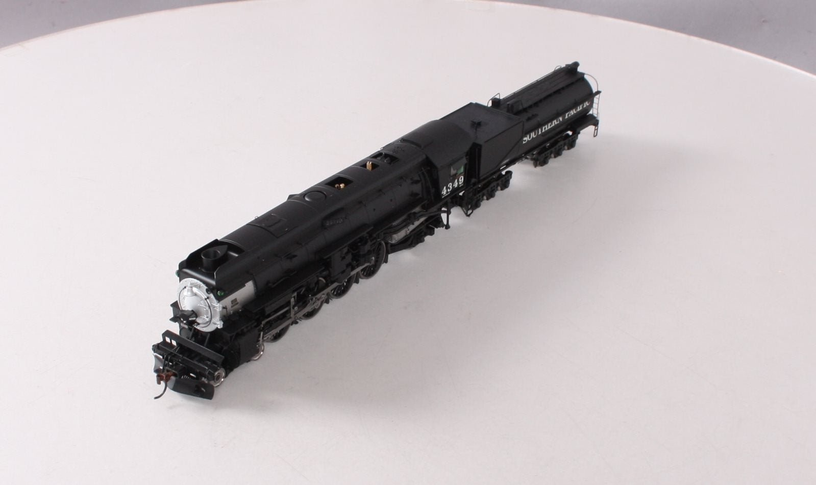 Athearn G97055 HO Southern Pacific MT-4 4-8-2 Steam Locomotive & Tender