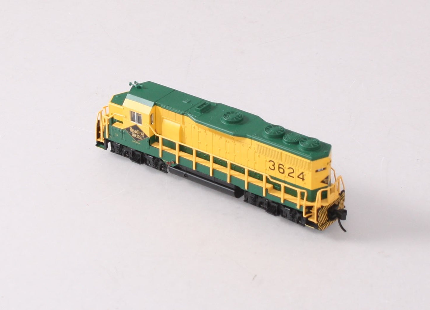 Atlas 46551 N Scale Reading GP35 Diesel Locomotive #3624