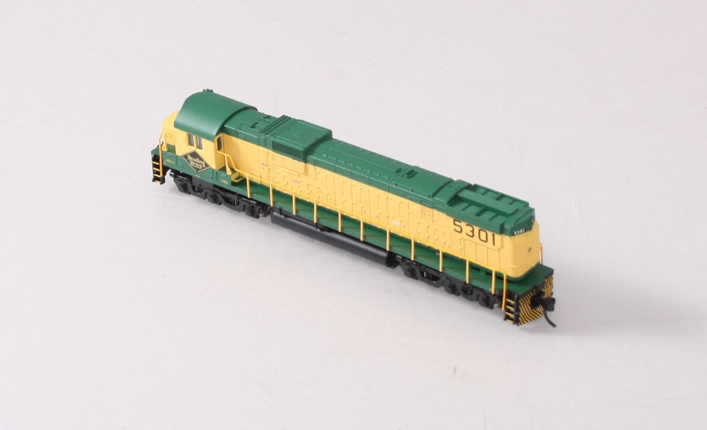 Atlas 54211 N Scale Reading C-630 Diesel Locomotive #5301