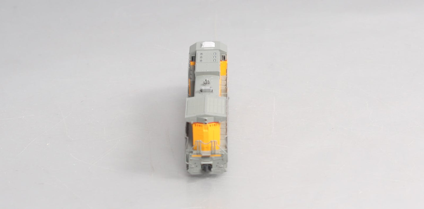 Kato 176-7008 N Union Pacific w/Flag AC4400CW Diesel Locomotive #5791