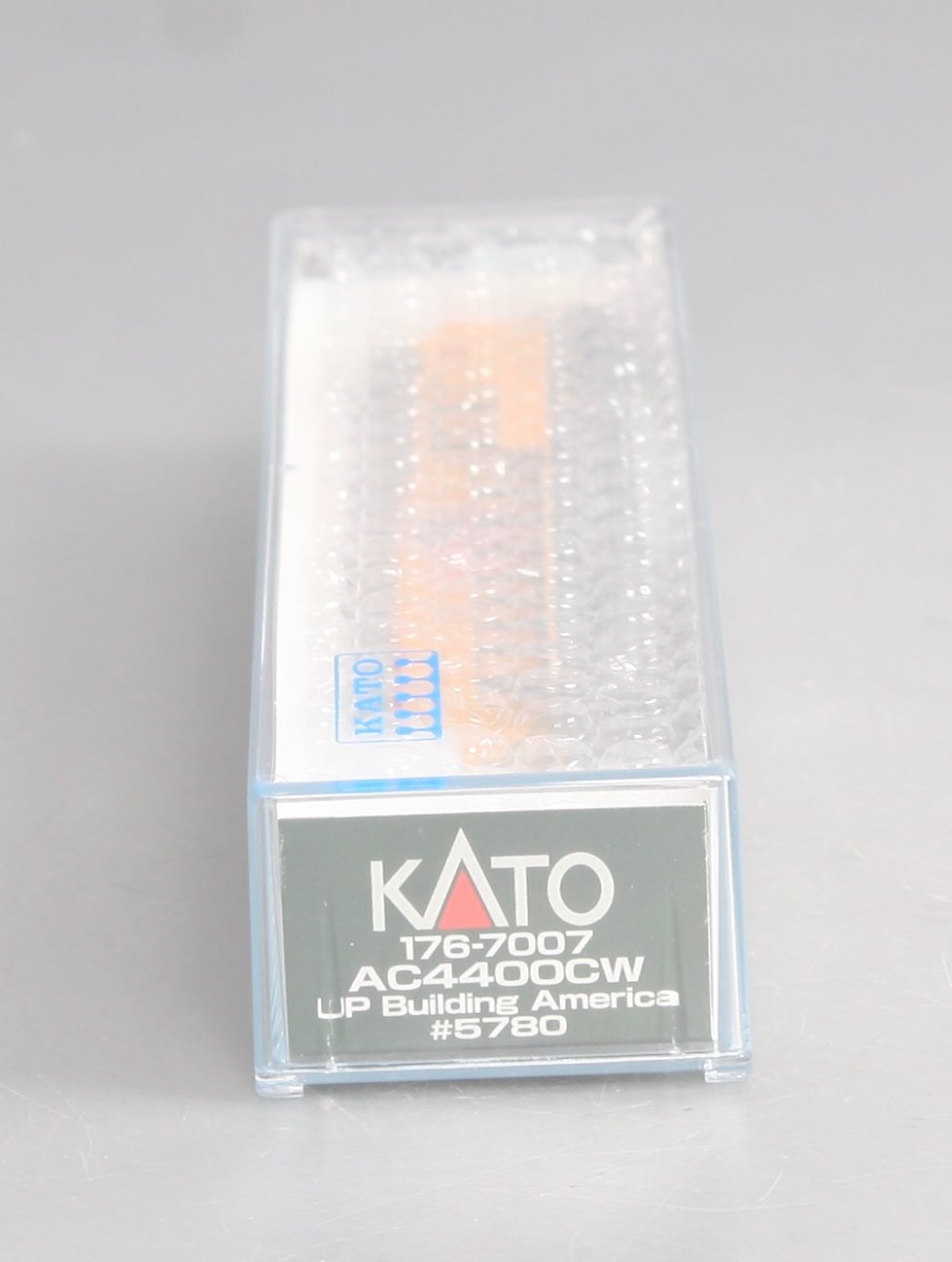 Kato 176-7007 N Scale Union Pacific AC4400CW Diesel Locomotive #5780