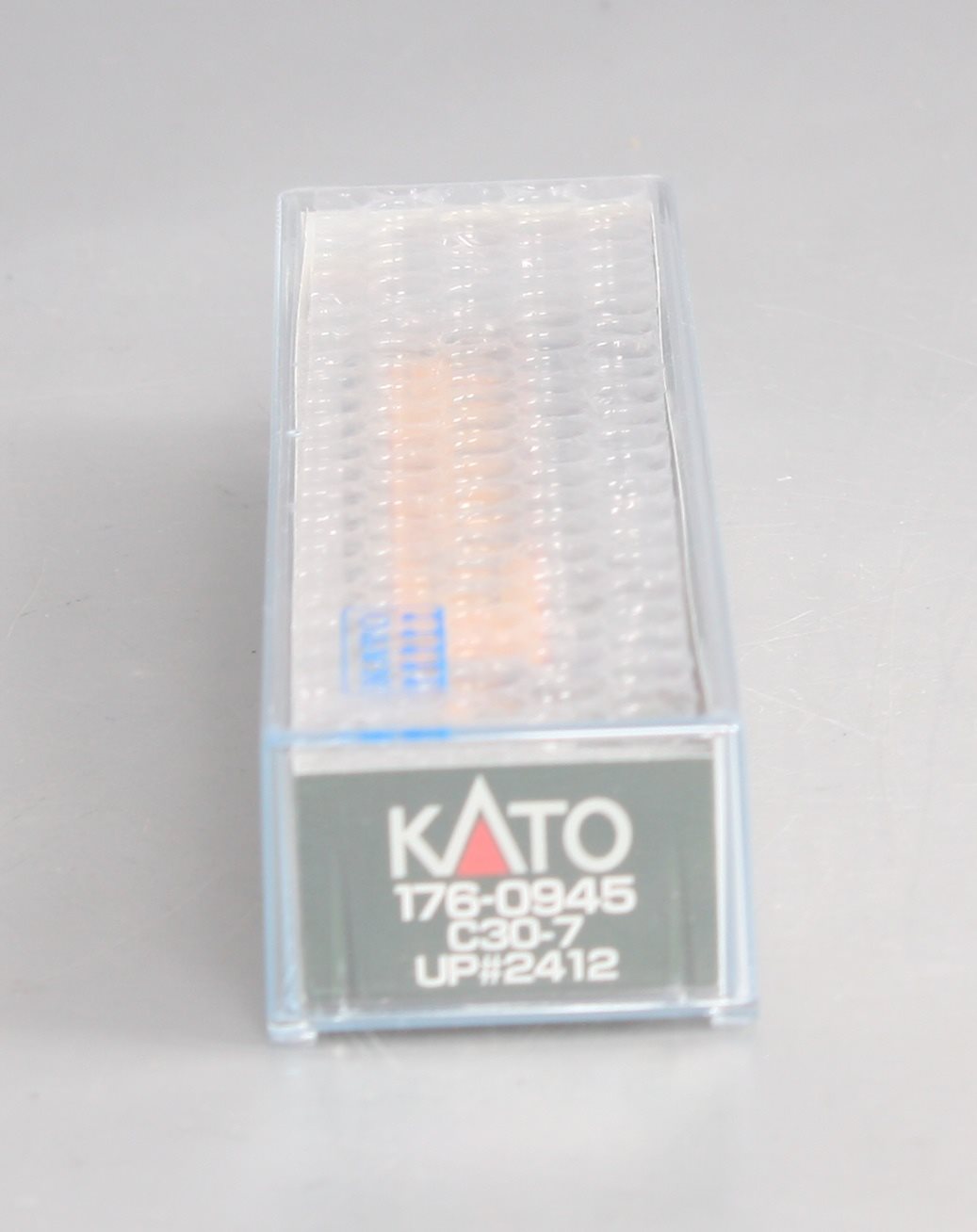 Kato 176-0945 N Scale Union Pacific C30-7 Diesel Locomotive #2412