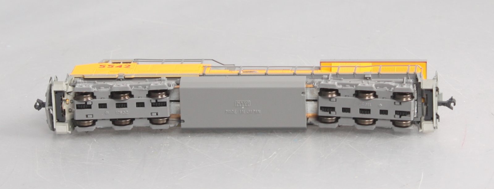 Kato 176-8902 N Scale Union Pacific GE ES44AC Diesel Locomotive #5542
