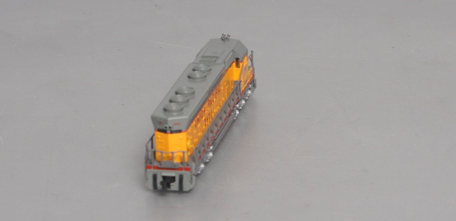 Kato 176-3133 N Scale Union Pacific SD45 Diesel Locomotive #3621