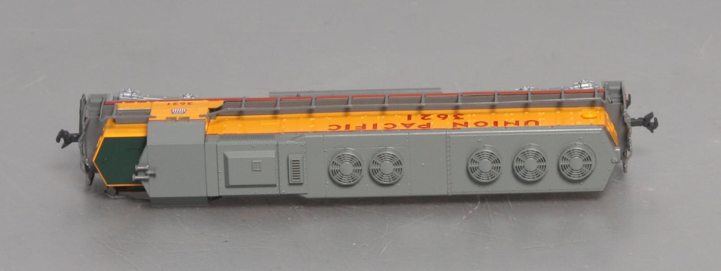 Kato 176-3133 N Scale Union Pacific SD45 Diesel Locomotive #3621