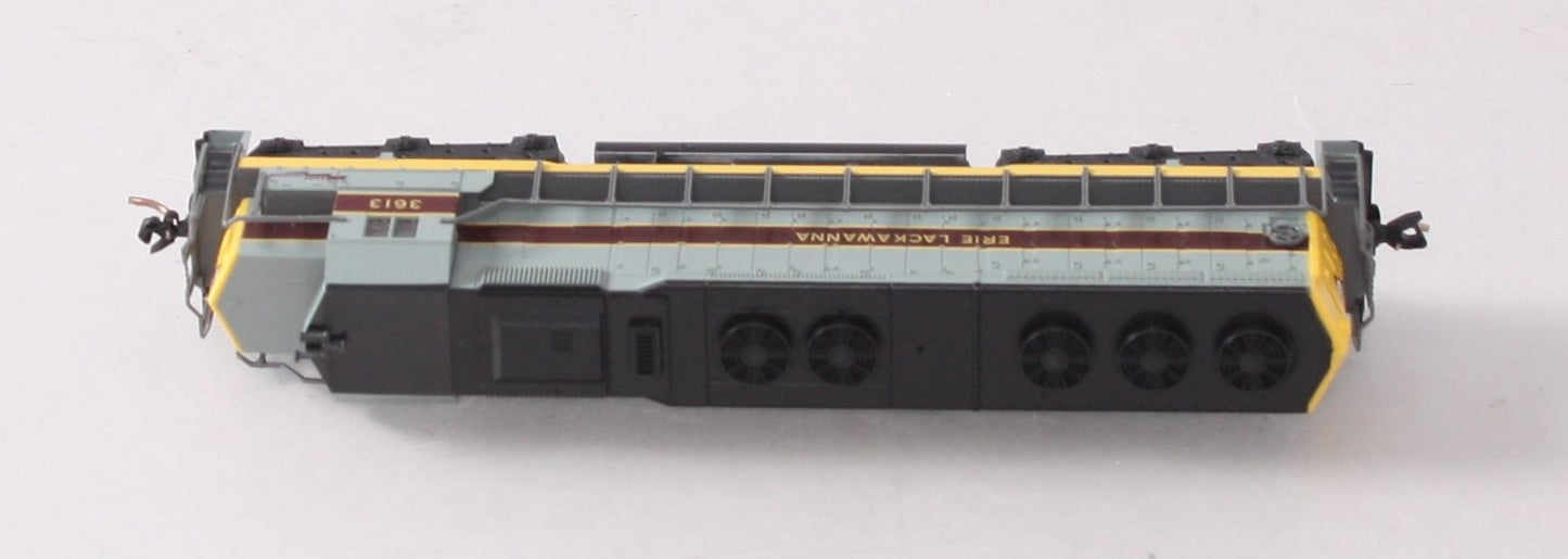 Kato 176-3110 N Scale Erie Lackawanna SD-45 Diesel Locomotive #3613