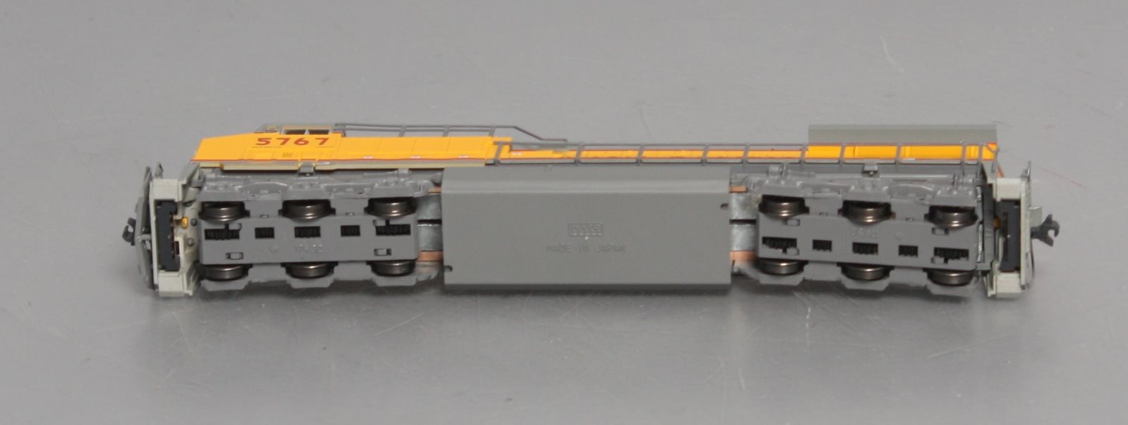 Kato 176-7006 N Scale Union Pacific AC4400CW Diesel w/Lightning Stripe #5767