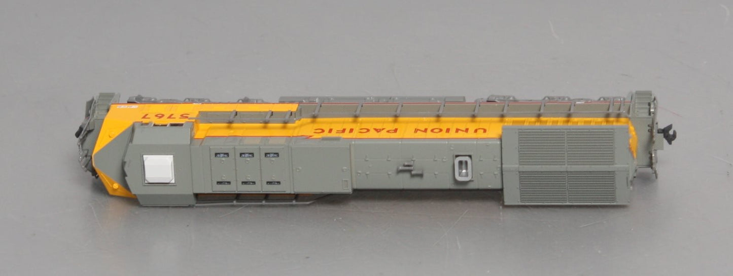 Kato 176-7006 N Scale Union Pacific AC4400CW Diesel w/Lightning Stripe #5767