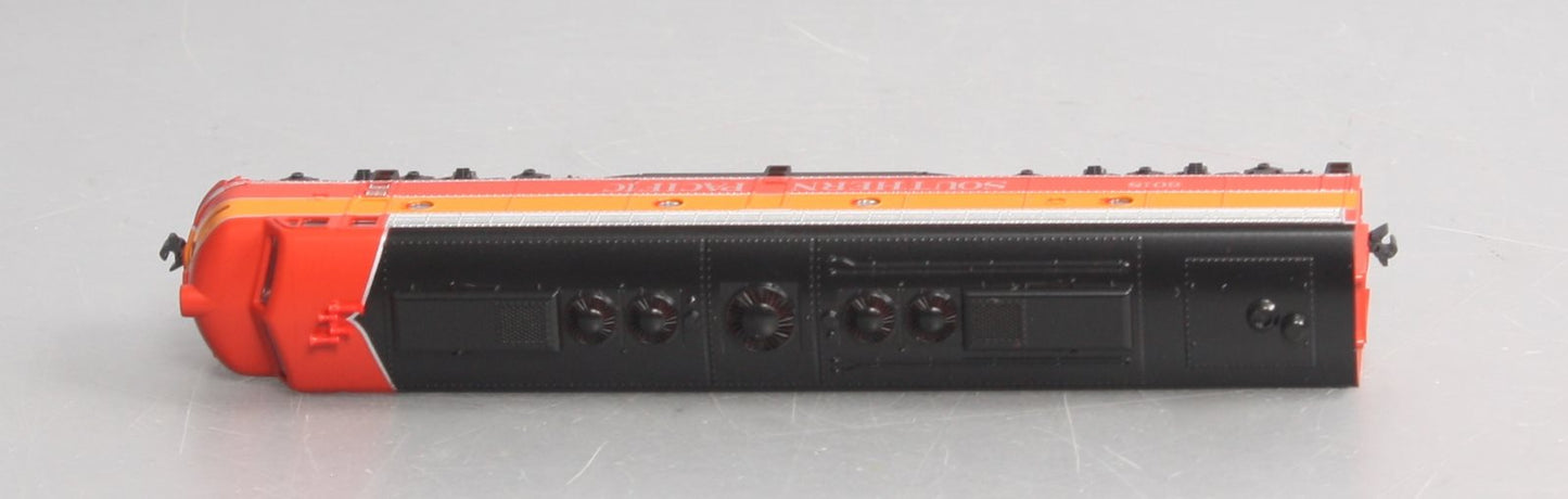 Kato 176-5307 N Scale Southern Pacific E8/9A Diesel Locomotive #6018