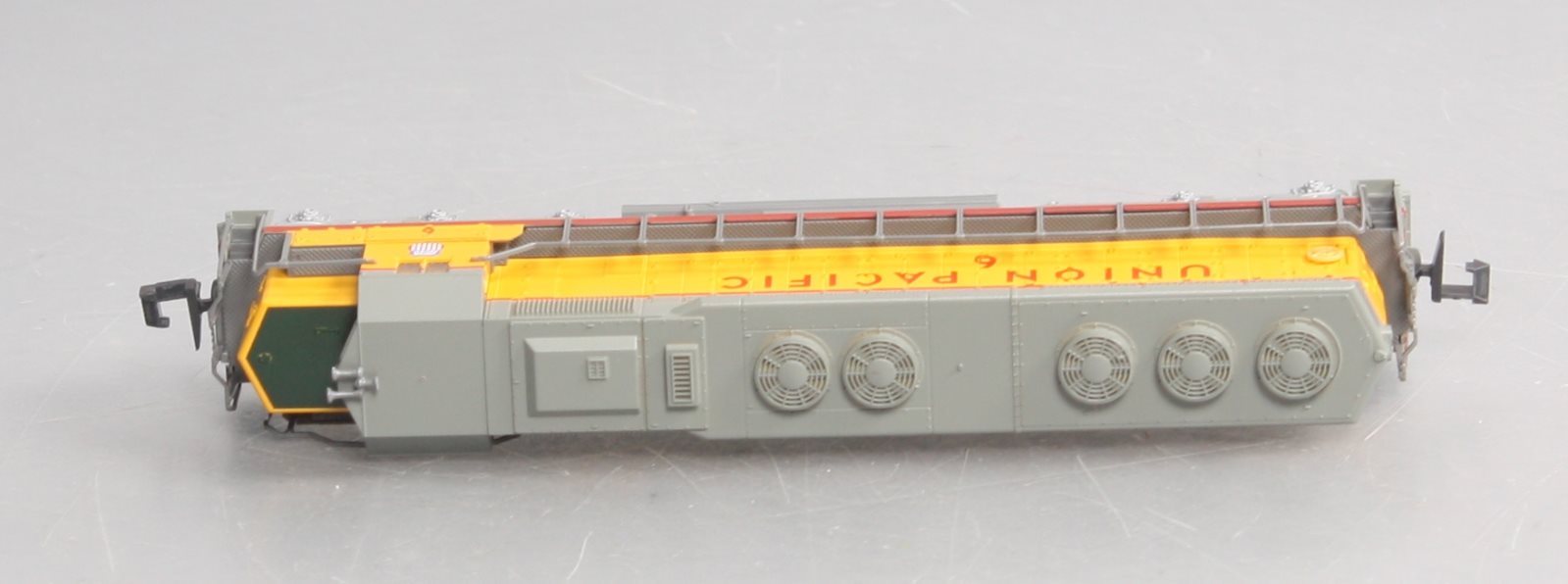 Kato 176-3118 N Scale Union Pacific EMD SD45 Diesel Locomotive #6 LN/Box