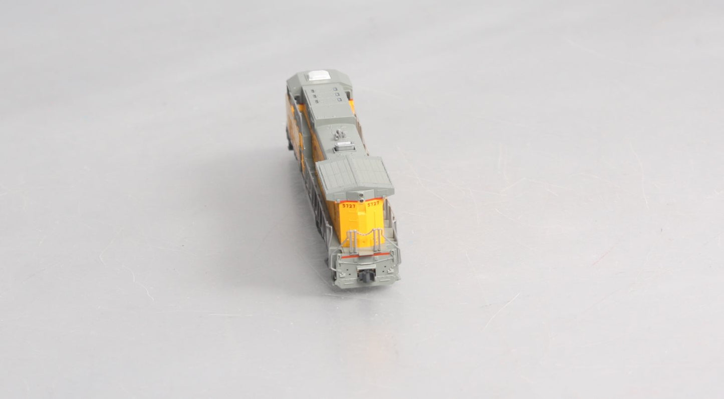 Kato 176-7005 N Scale Union Pacific AC4400CW Diesel Locomotive #5727
