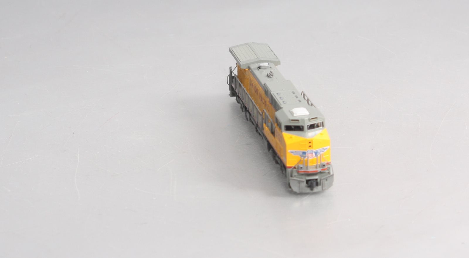 Kato 176-7005 N Scale Union Pacific AC4400CW Diesel Locomotive #5727