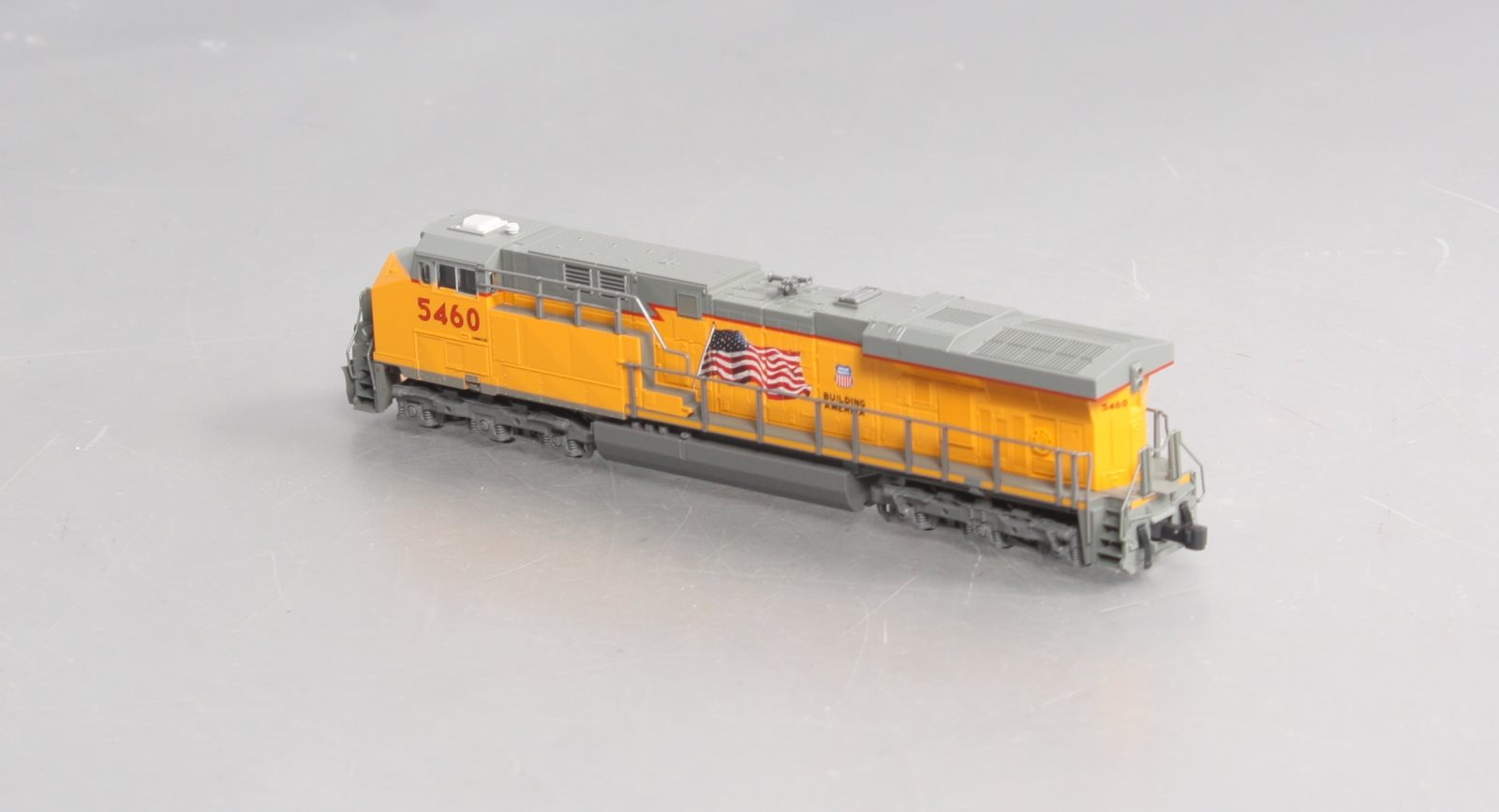 Kato 176-8901 N Scale Union Pacific GE ES44AC Diesel Locomotive #5460