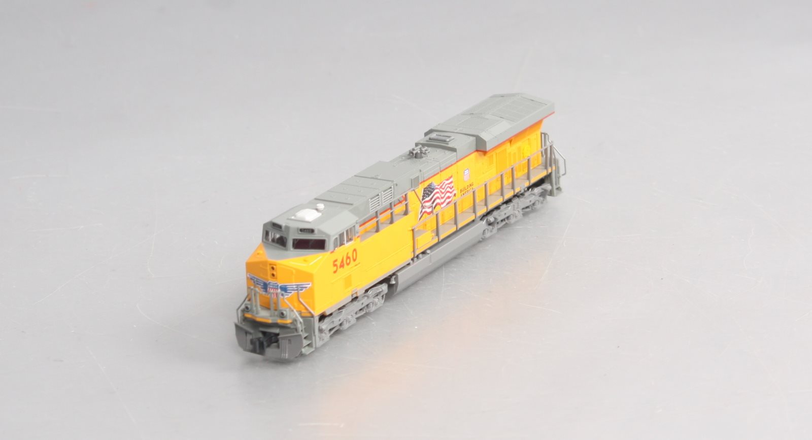 Kato 176-8901 N Scale Union Pacific GE ES44AC Diesel Locomotive #5460