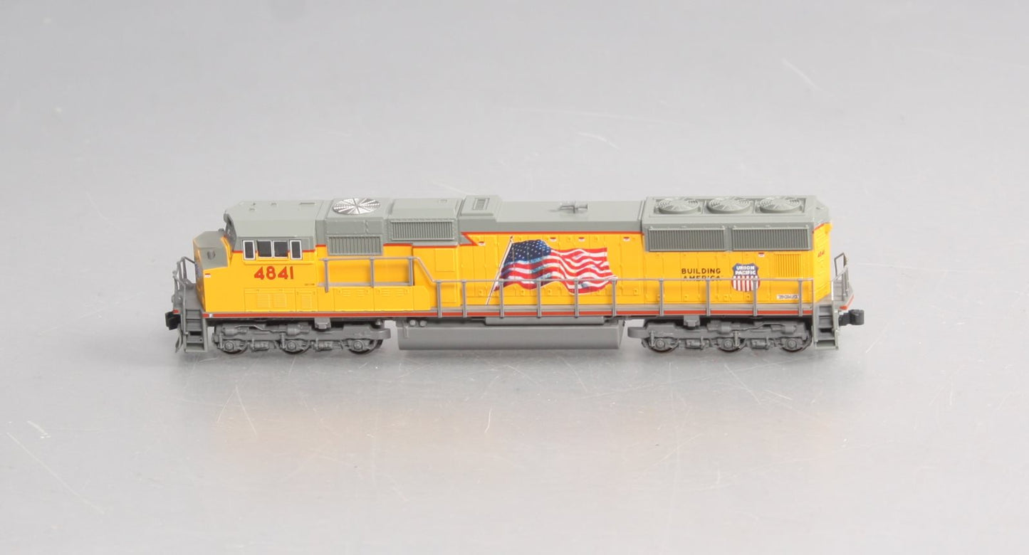 Kato 176-7506 N Scale Union Pacific SD70 Diesel Locomotive #4841