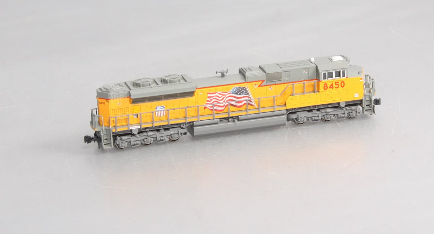 Kato 176-8403 N Scale Union Pacific SD70ACe Diesel Locomotive #8450 NIB