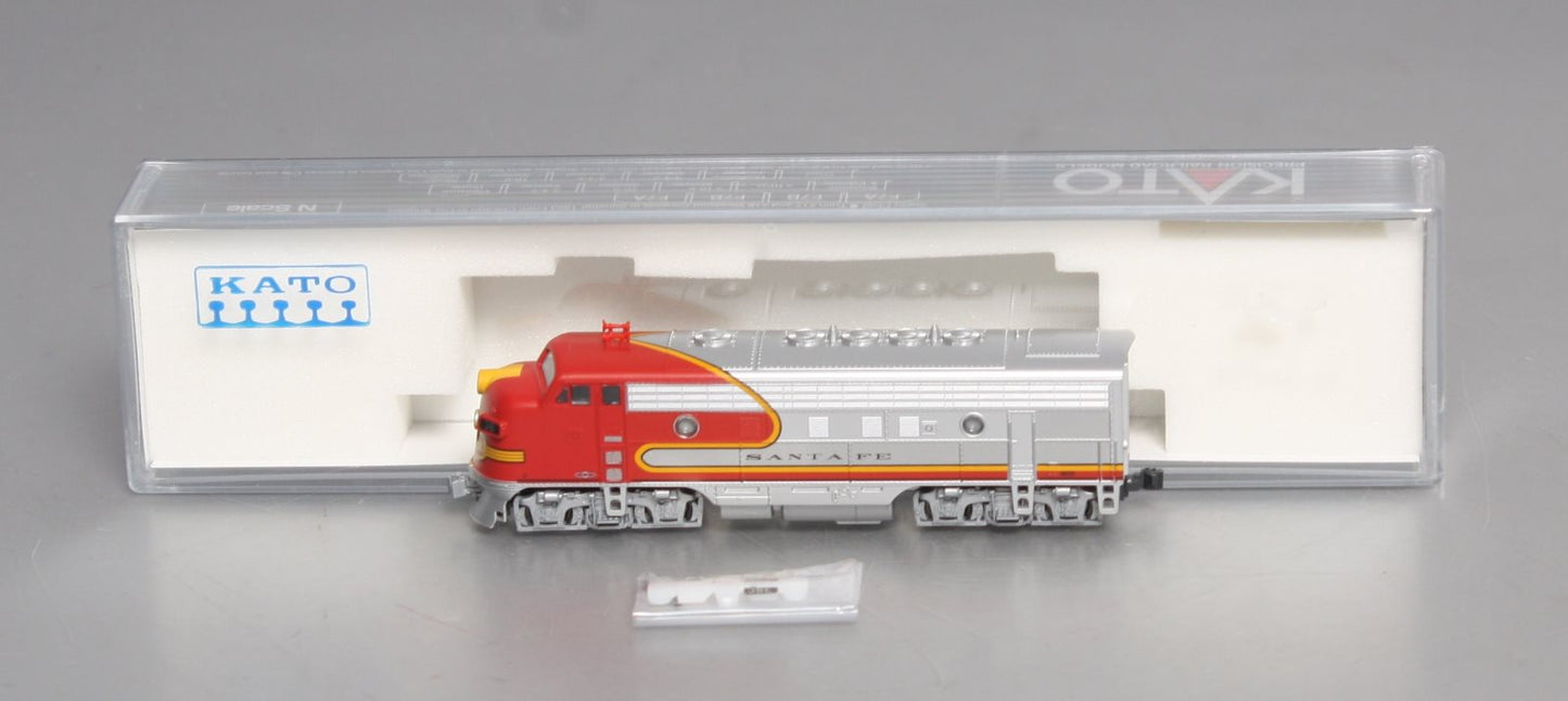 Kato 176-2123 N Santa Fe F7A Diesel Locomotive #38