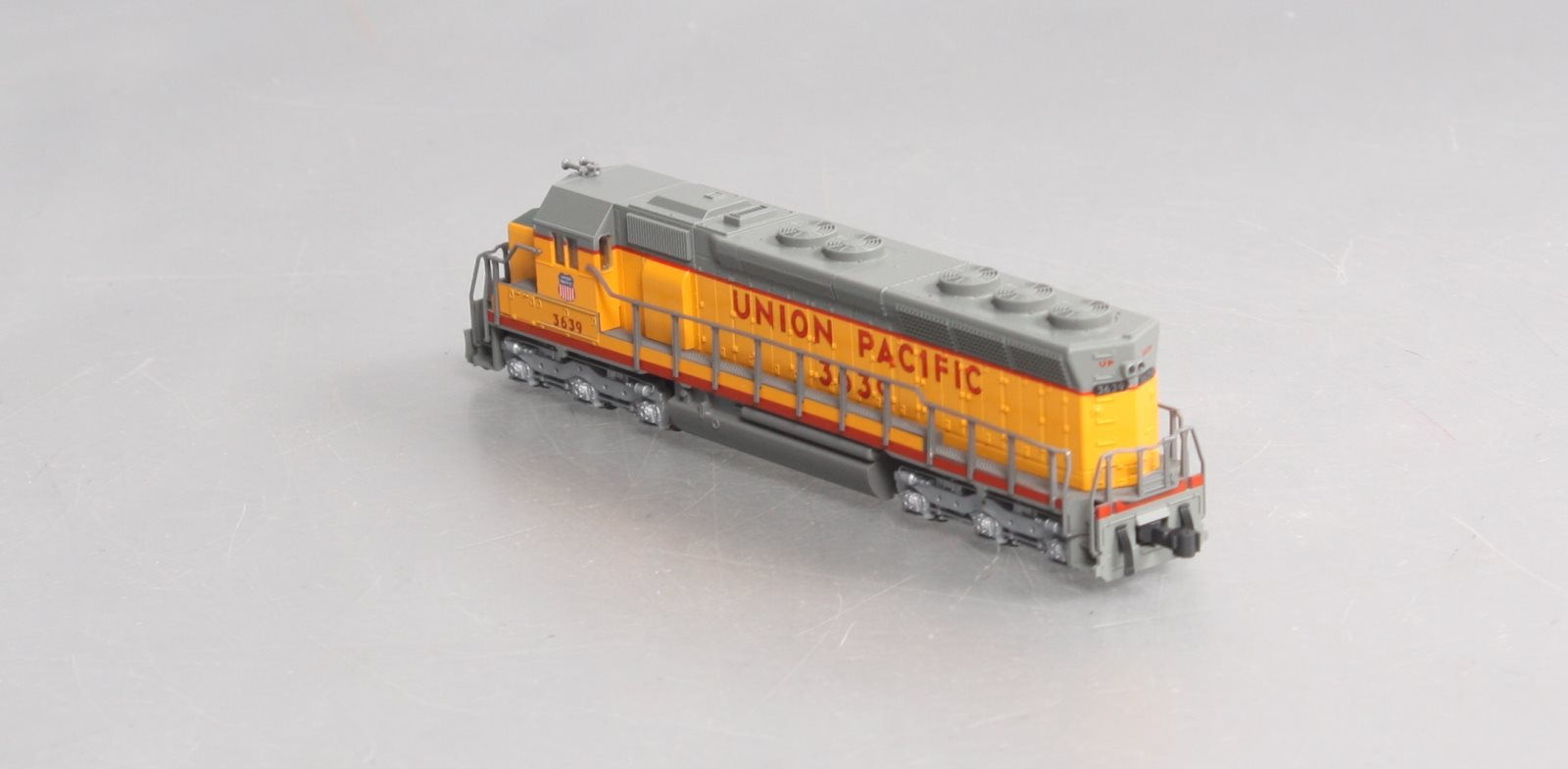 Kato 176-3134 N Scale Union Pacific SD45 Diesel Locomotive #3639 w/DCC LN/Box