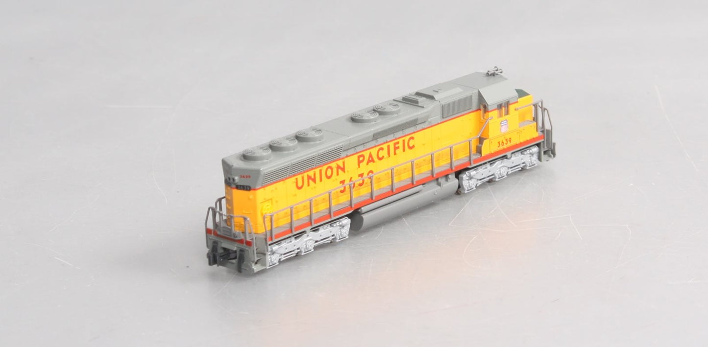 Kato 176-3134 N Scale Union Pacific SD45 Diesel Locomotive #3639 w/DCC LN/Box