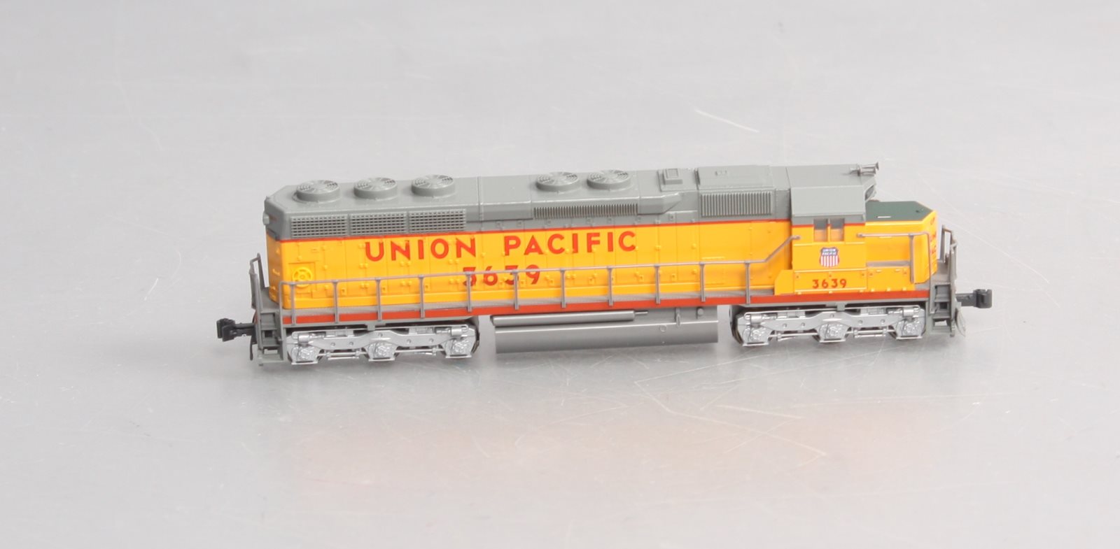 Kato 176-3134 N Scale Union Pacific SD45 Diesel Locomotive #3639 w/DCC LN/Box