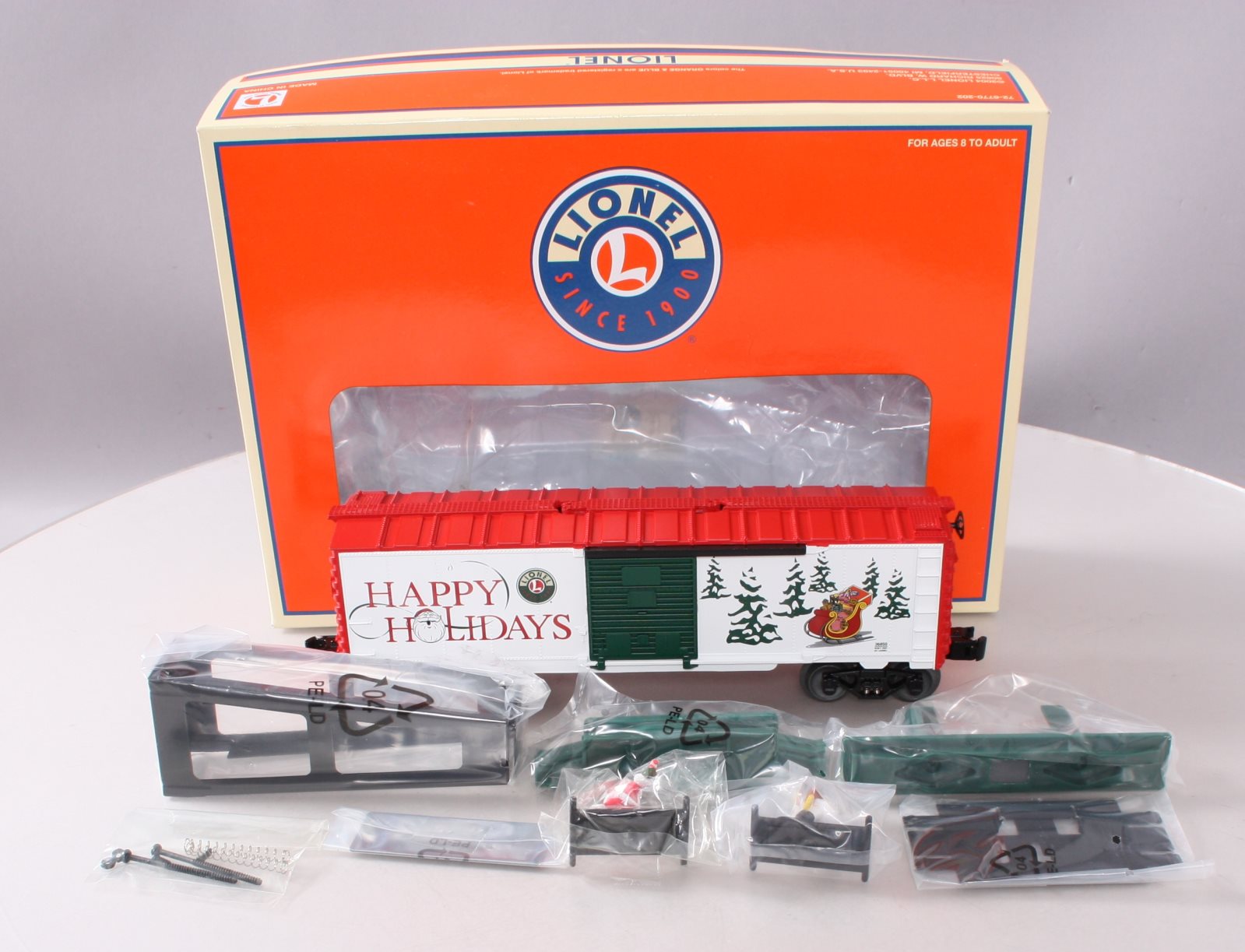 Lionel 6-36850 Santa & Snowman Operating Boxcar