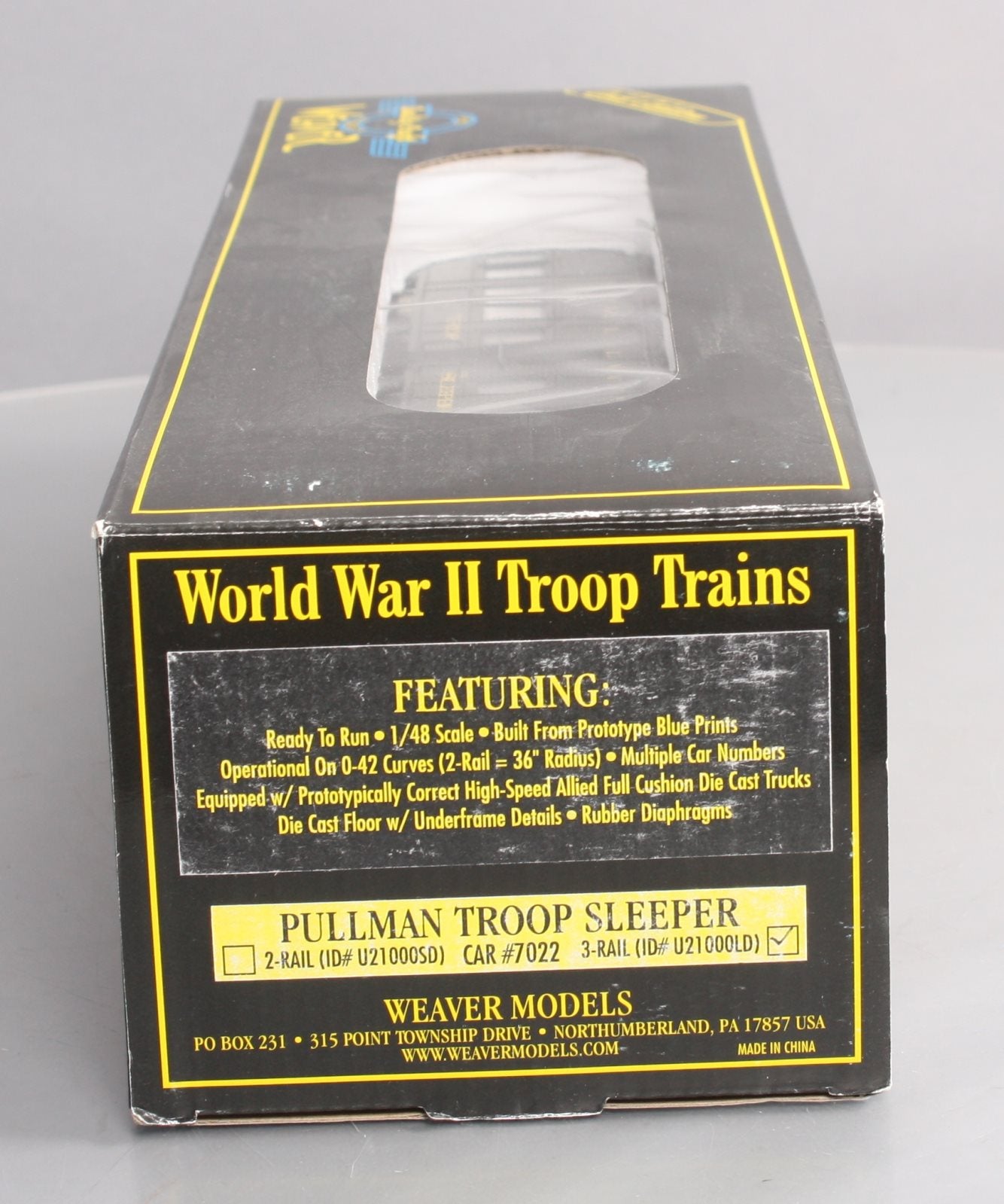 Weaver U21000LD O Gauge WW2 Pullman Troop Sleeper #8077 - 3 Rail NIB