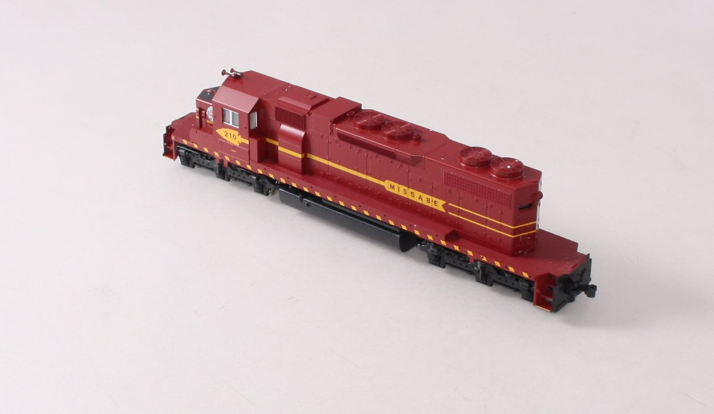 Kato 37-6531 HO DM&IR EMD SD38-2 Diesel Locomotive #210