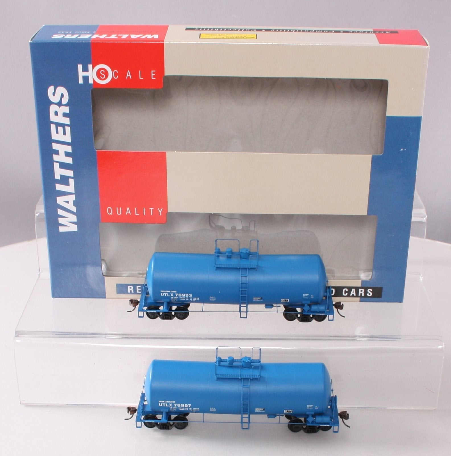 Walthers 932-27202 HO UTLX 16,000 Gallon Funnel Flow Tank Cars (Pack of 2) LN/Box