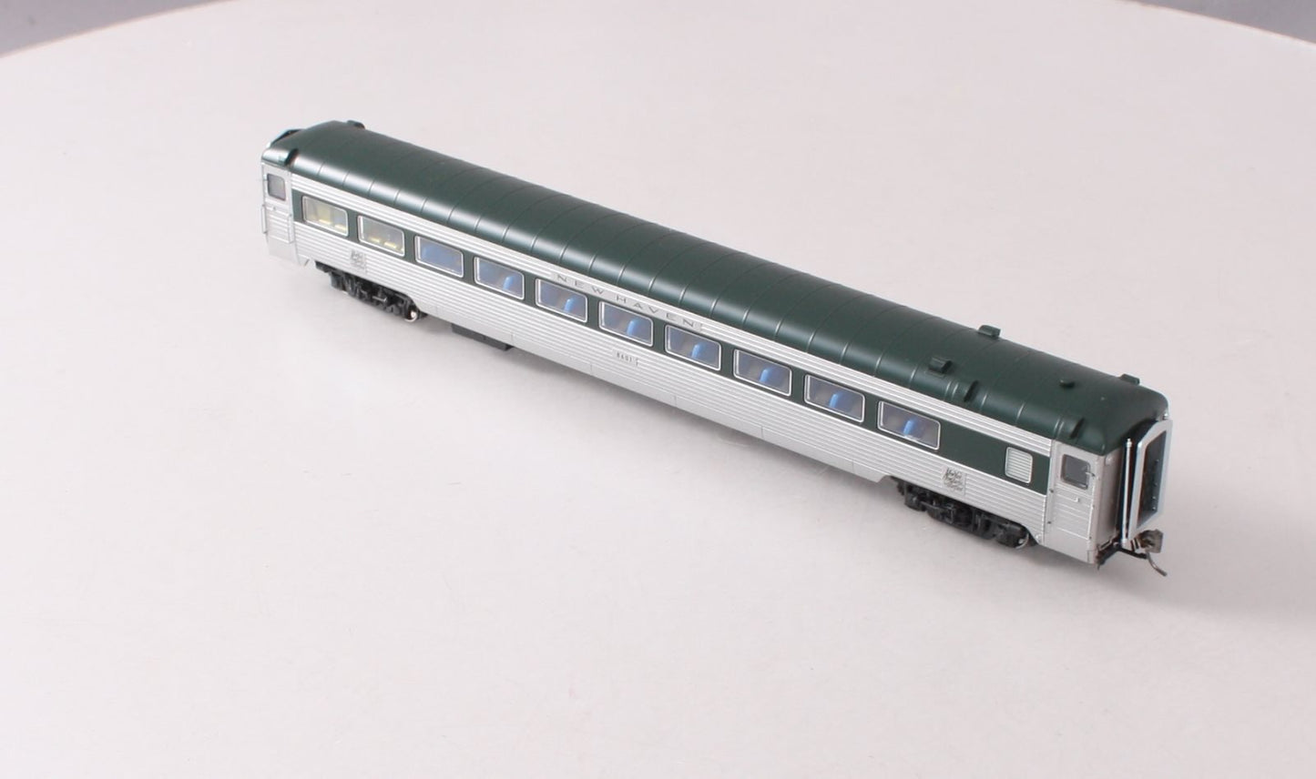 Rapido Trains 017200 HO New Haven Delivery 8600 Coach Skirted #8601