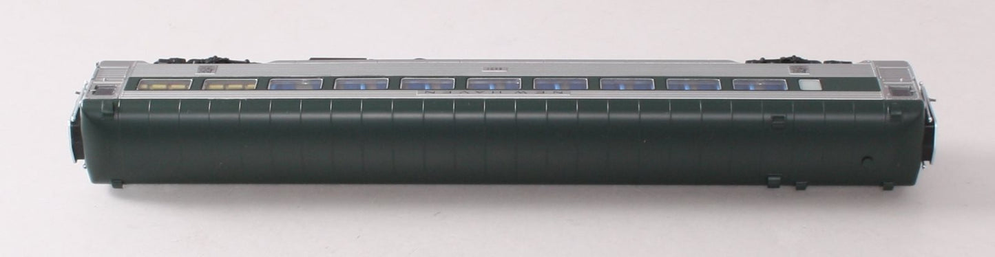 Rapido Trains 017200 HO New Haven Delivery 8600 Coach Skirted #8601