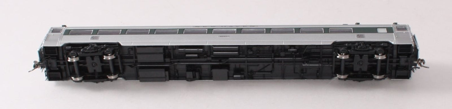 Rapido Trains 017200 HO New Haven Delivery 8600 Coach Skirted #8601