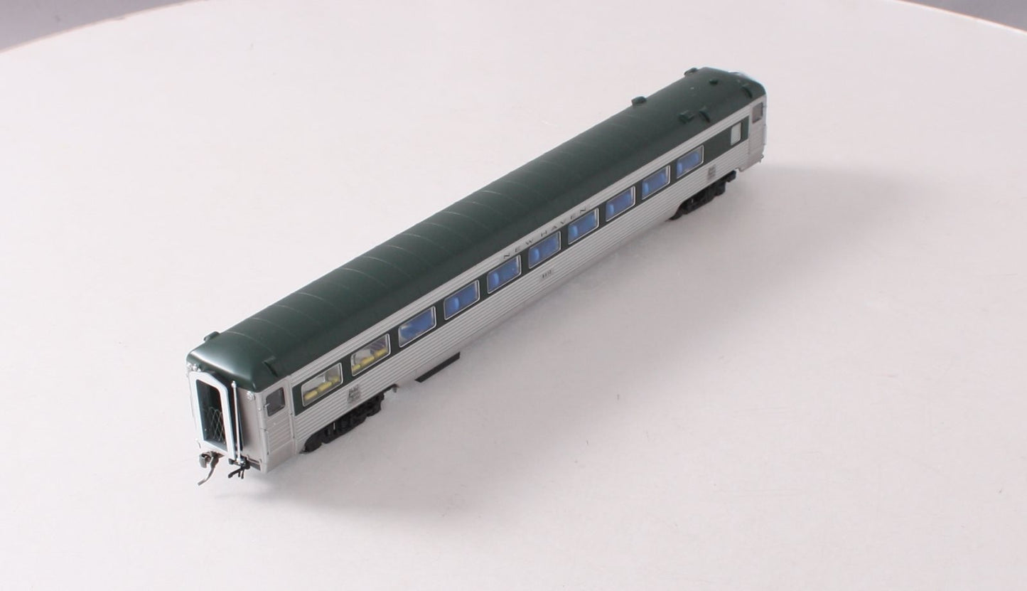 Rapido Trains 017201 HO New Haven Delivery 8600 Coach Skirted #8610