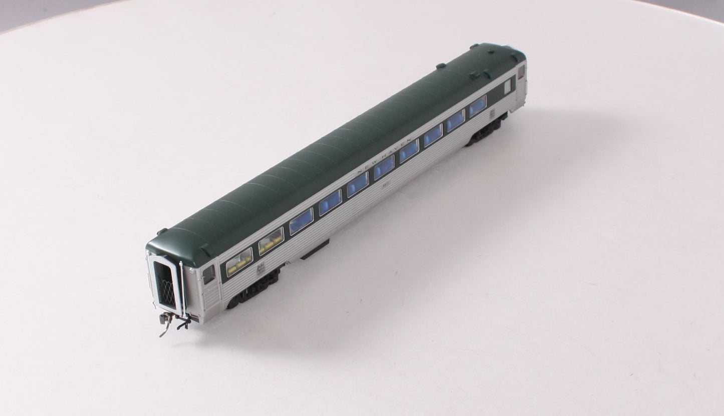 Rapido Trains 017202 HO New Haven Delivery 8600 SS Coach Skirted #8611