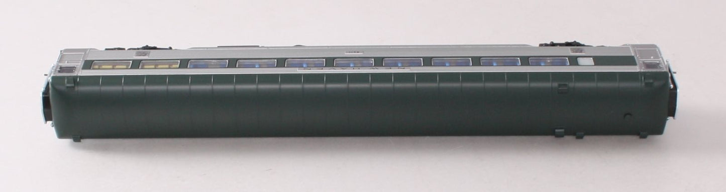Rapido Trains 017202 HO New Haven Delivery 8600 SS Coach Skirted #8611
