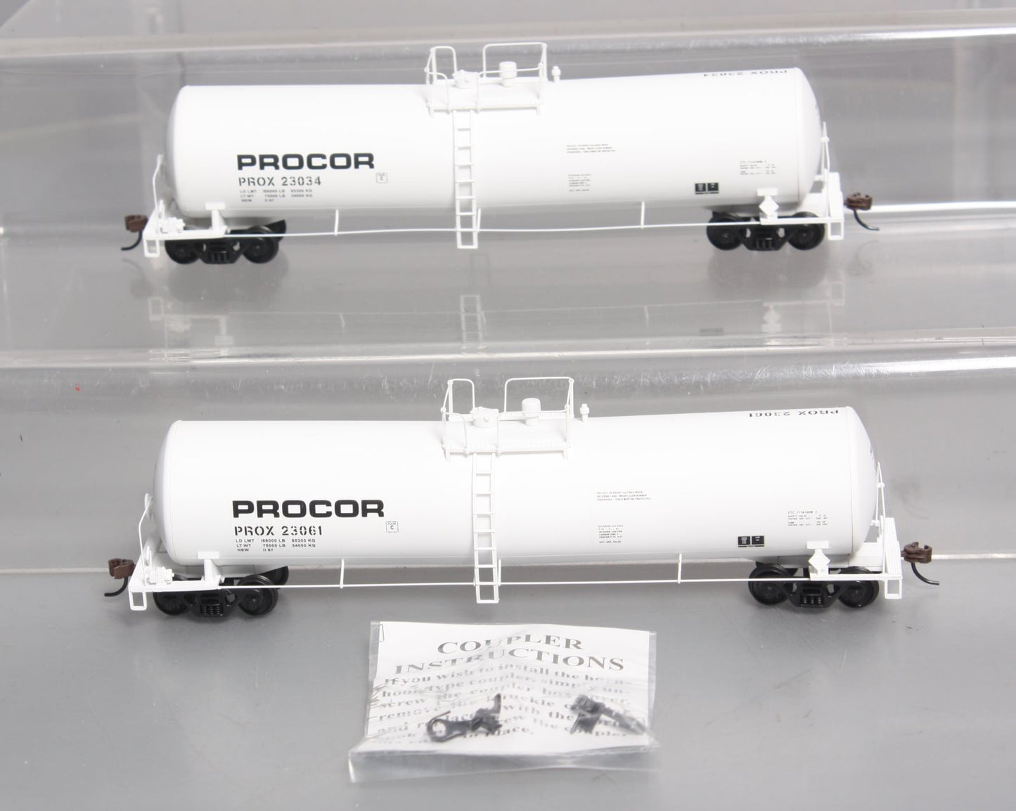 Walthers 932-27258 HO PROX 23K Gallon Funnel Flow Tank Car (Pack of 2) LN/Box
