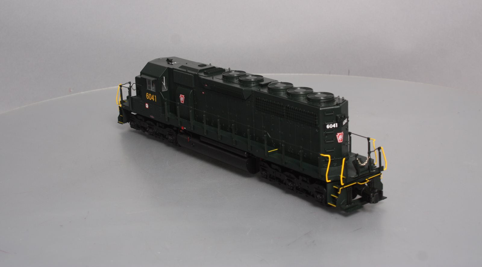 Lionel 6-84262 Pennsylvania Legacy SD40 Diesel Locomotive #6041