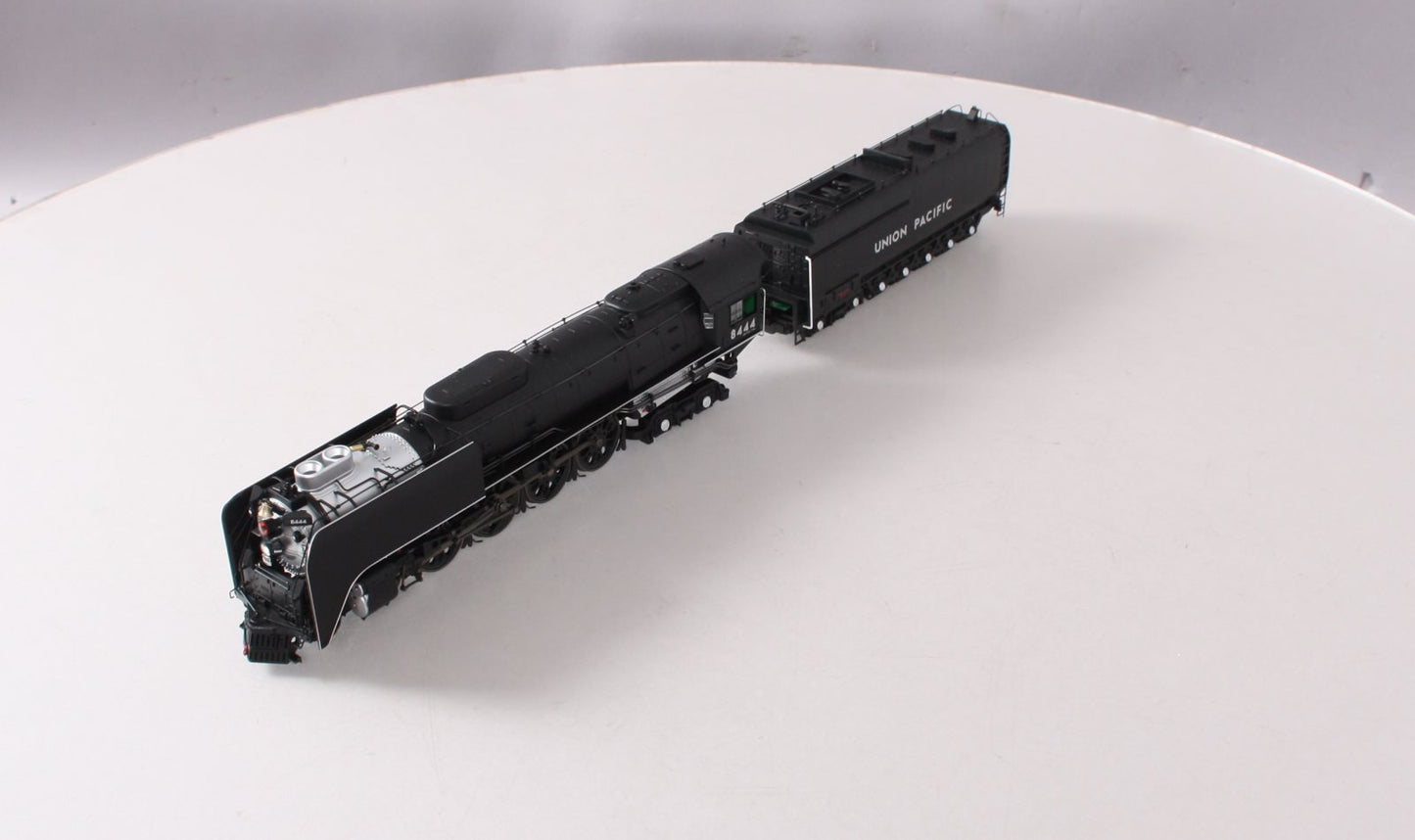 Athearn G97378 HO Union Pacific FEF-3 4-8-4 Steam Locomotive DCC & Sound #8444