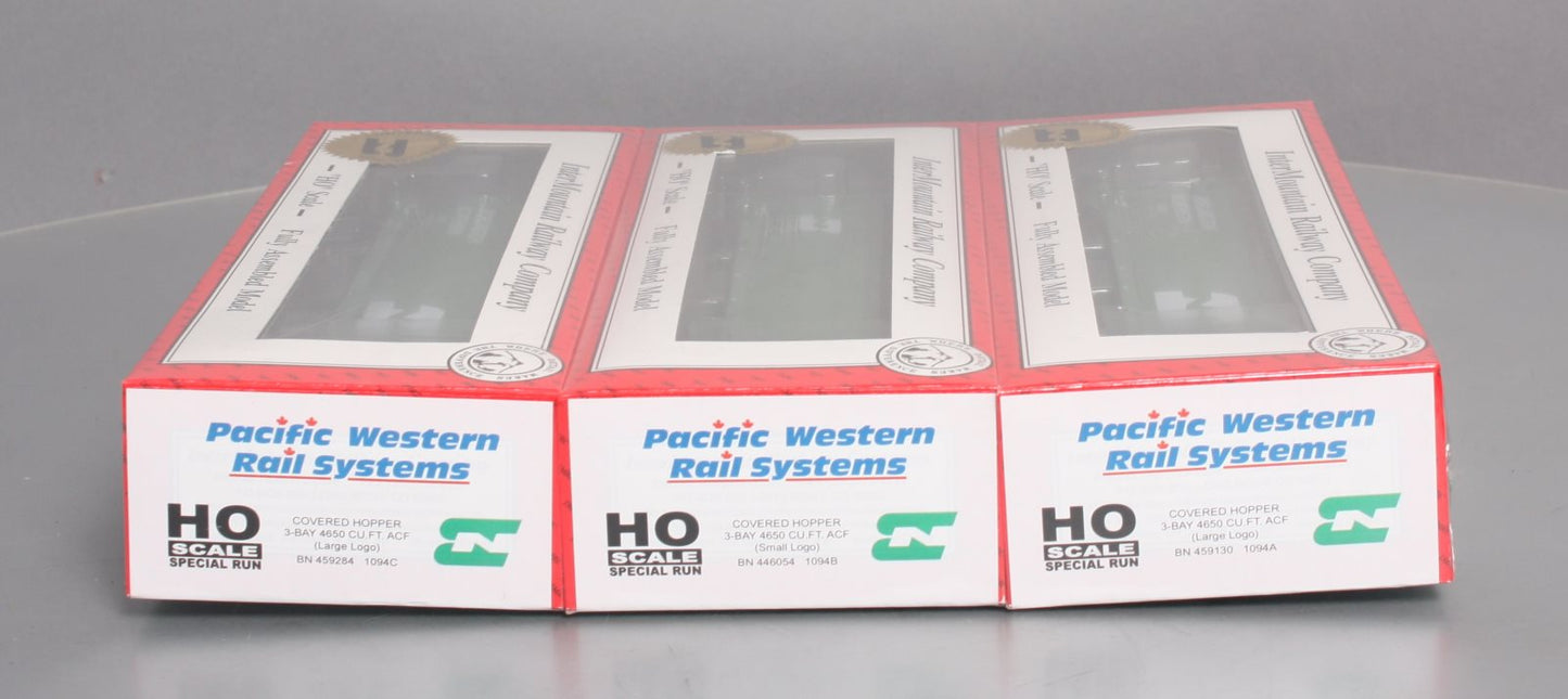InterMountain 1094-3A Burlington Northern PWRS 3 Bay Covered Hopper (3 Pack) MT/Box