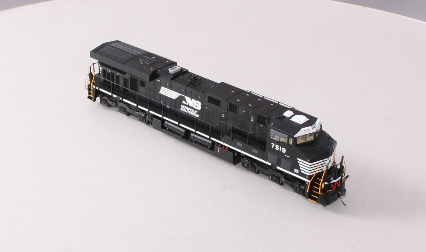 InterMountain 49724-02 HO Norfolk Southern ES44DC Diesel Locomotive #7519 w/DCC EX