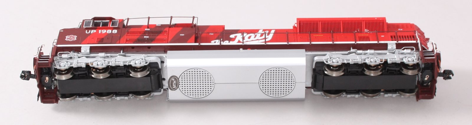 MTH 80-2009-1 HO Scale Katy SD70ACe Diesel Locomotive w/PS3/Sound/DCC #1988
