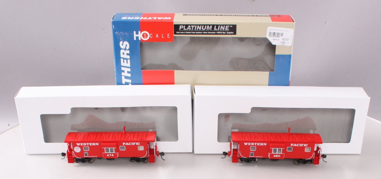 Walthers 932-240458 HO WP International Steel Bay Window Caboose (Set of 2)