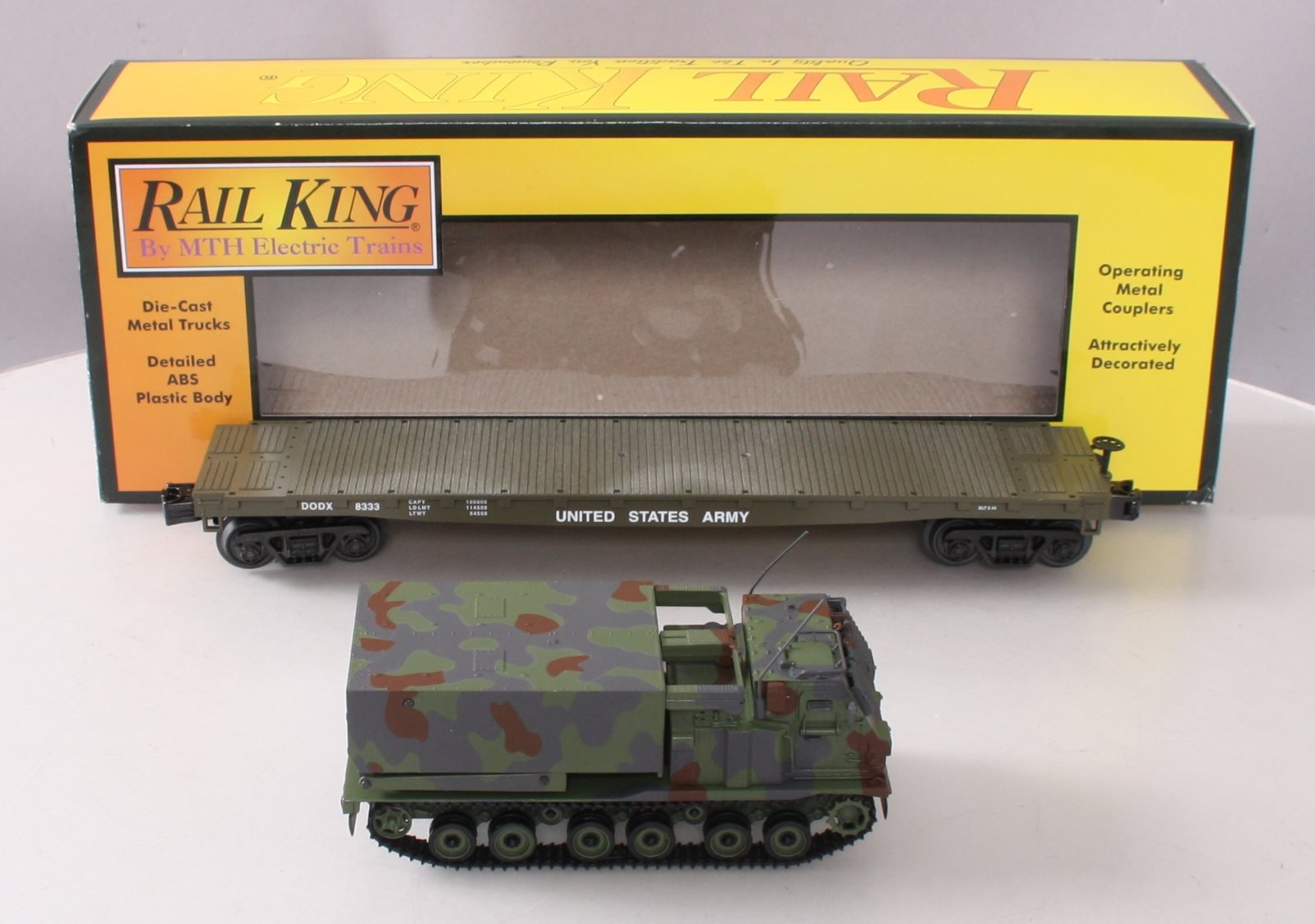 MTH 30-76843 O Gauge U.S. Army Flat Car with M270 Rocket Launcher