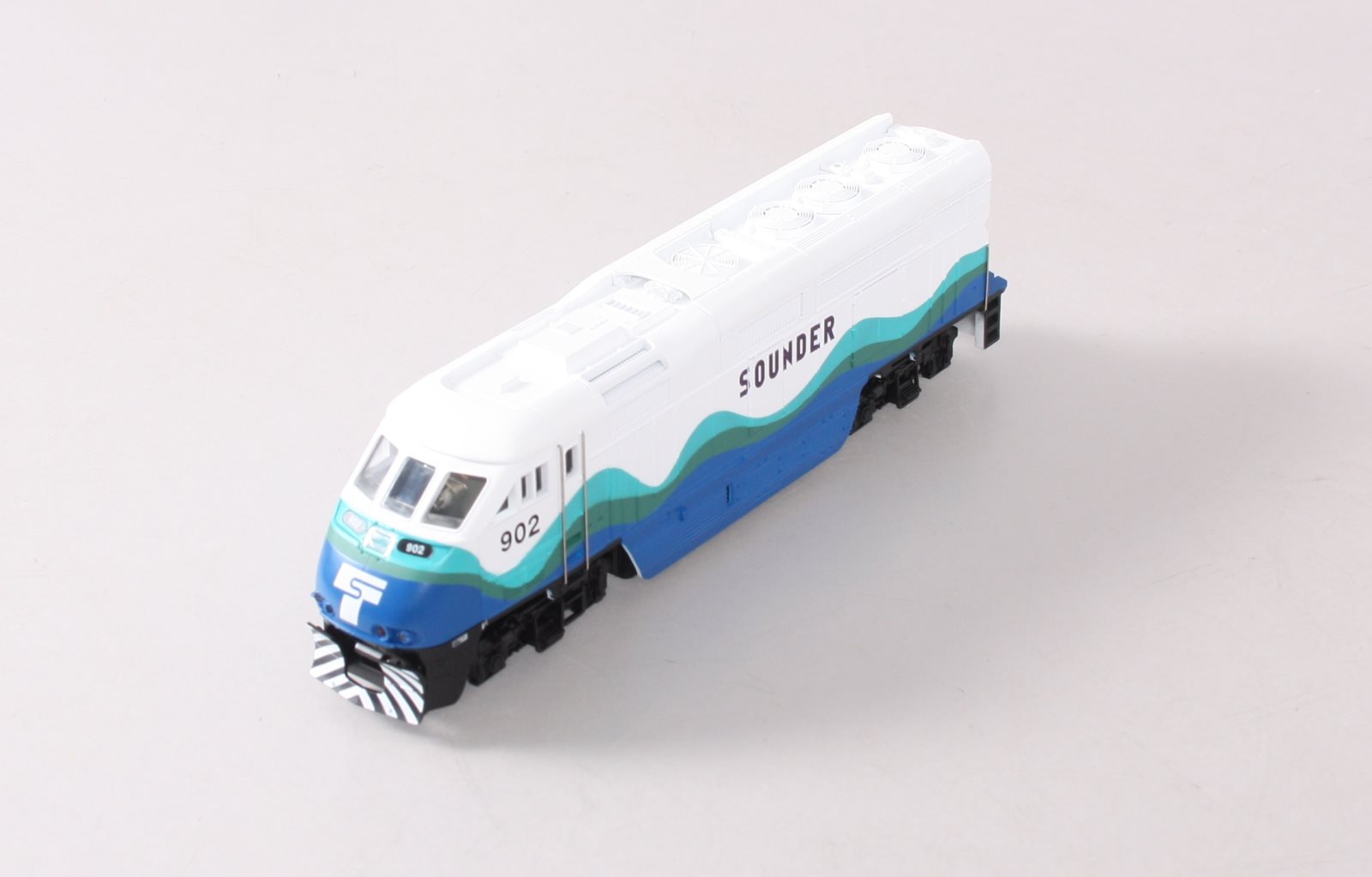 Athearn 2611 HO Scale Seattle Sounder F59PHI Powered Diesel Locomotive #902 LN/Box