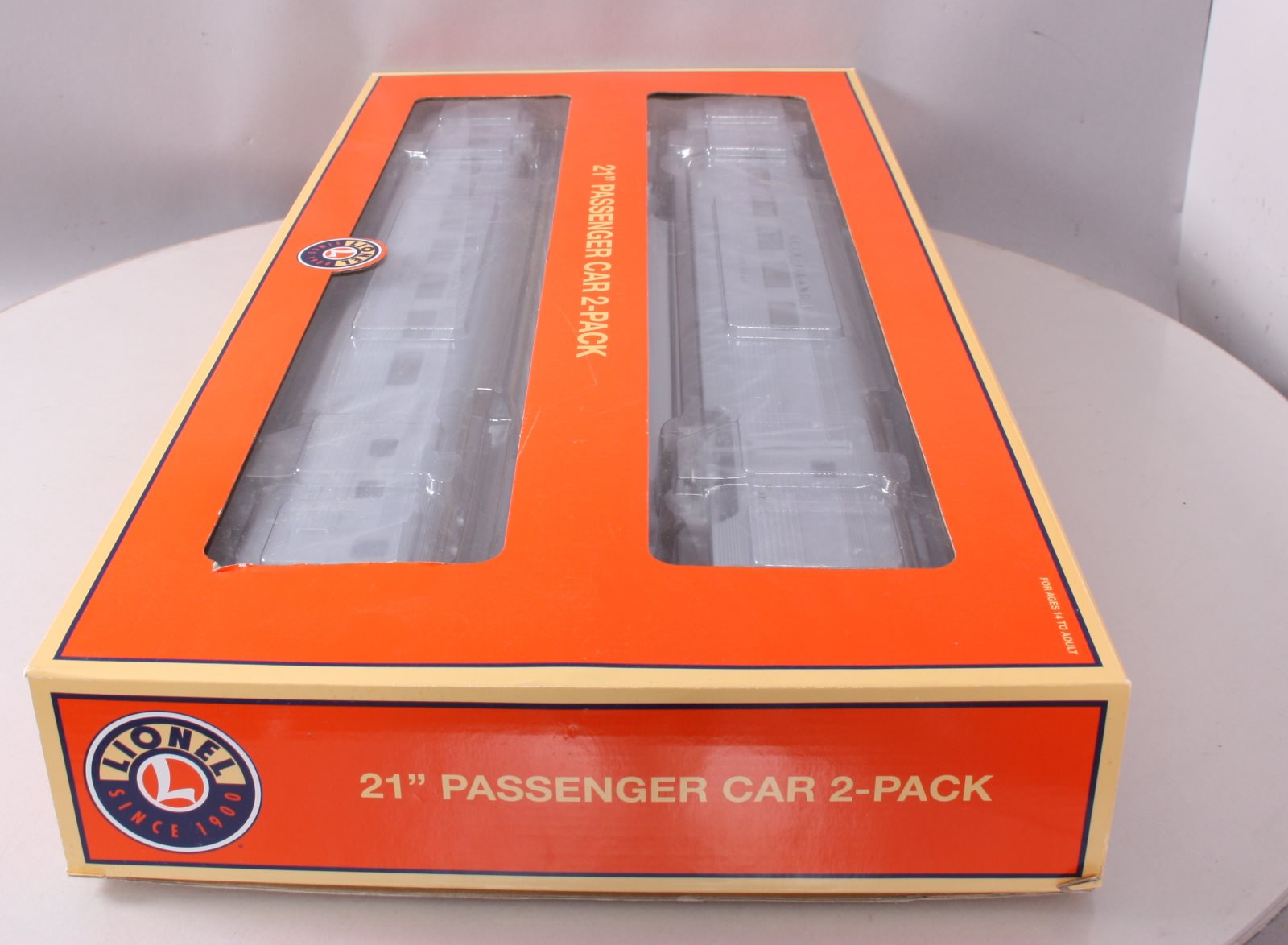 Lionel 6-82571 O Gauge Rock Island 21' Streamlined Passenger Car (Set of 2) LN/Box