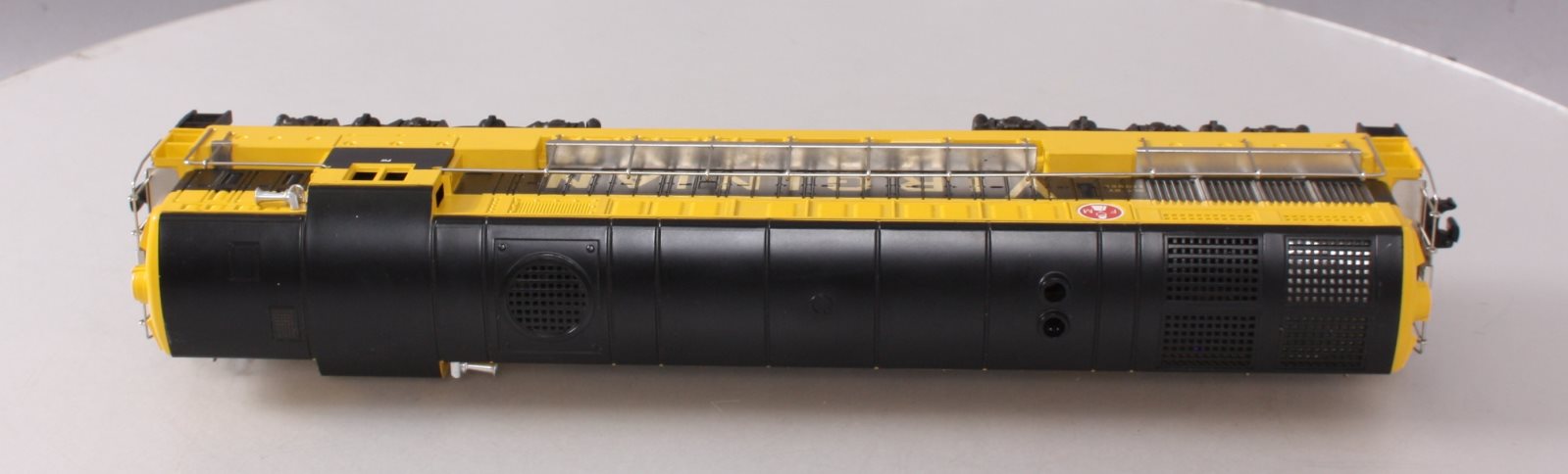 Lionel 6-18327 O Gauge Virginian FM Trainmaster Diesel Locomotive #2331 LN/Box