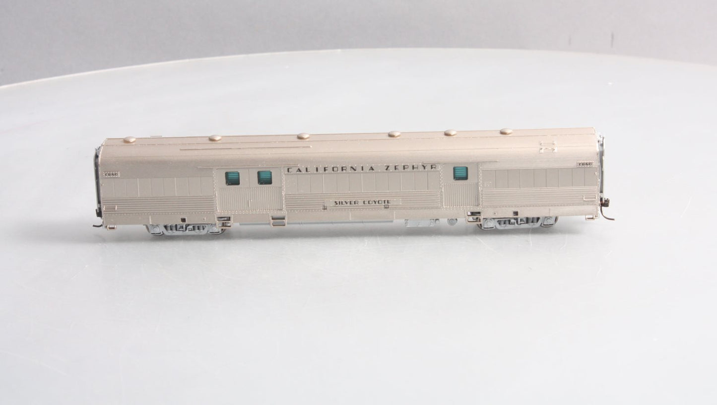 Broadway Limited 1491 HO Chicago, Burlington & Quincy Zephyr Baggage Car #905